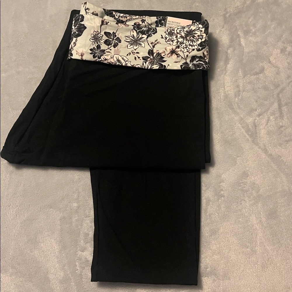 Victoria’s Secret leggings
